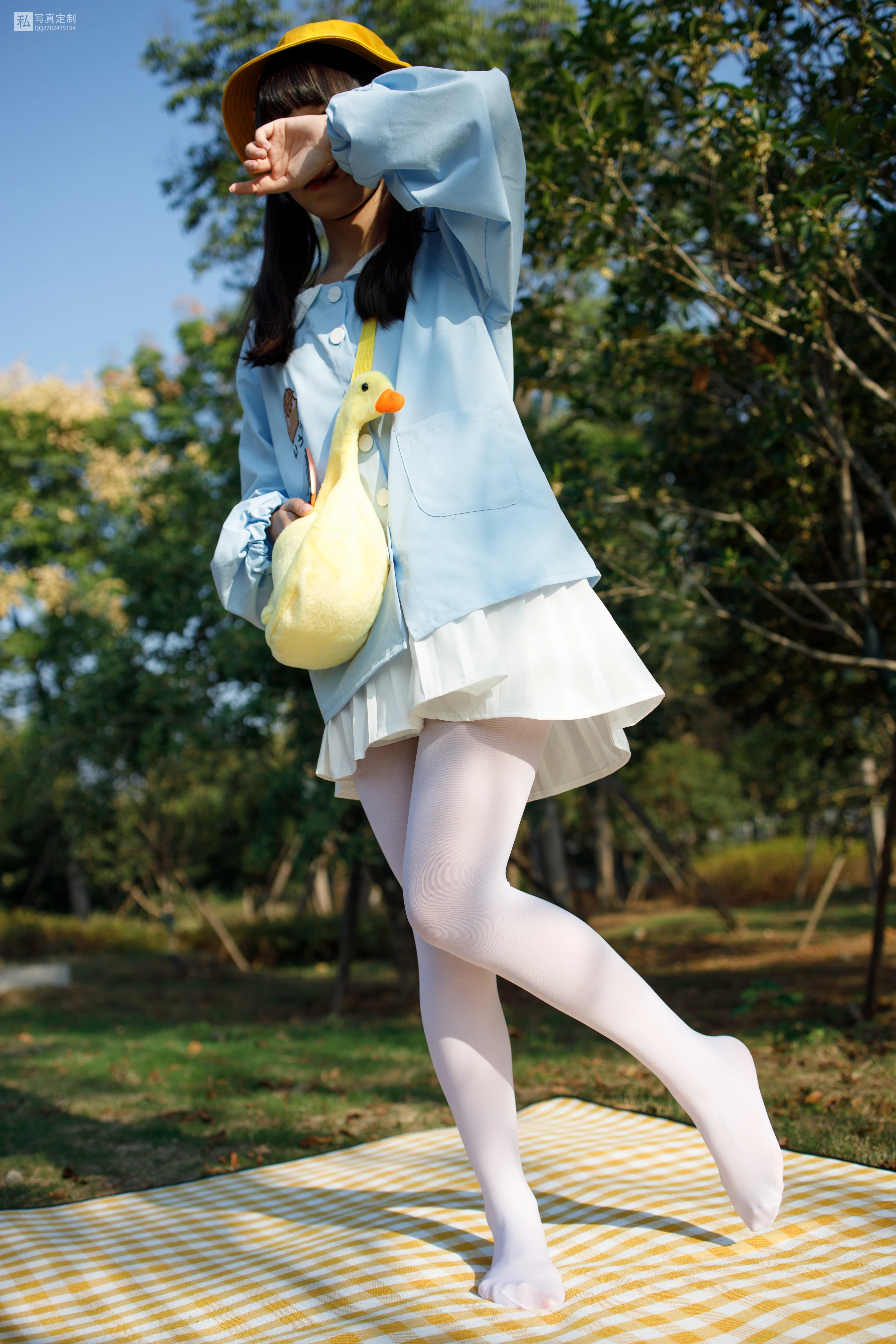 森萝财团 JKFUN-030 野餐、爆蛋和彩蛋 踩物 白丝50D 默陌 [23P 1V]插图5